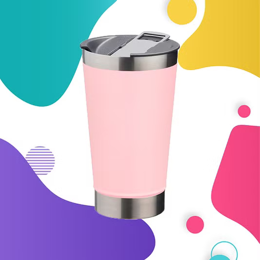 Copo térmico personalizado ideal como um dos melhores brindes para Black Friday.