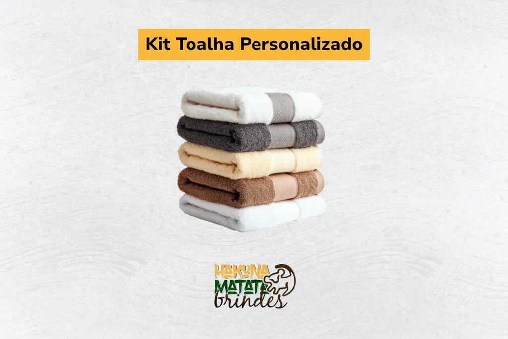Conjunto de toalhas personalizadas em tons neutros para brindes de Natal para funcion&aacute;rios.