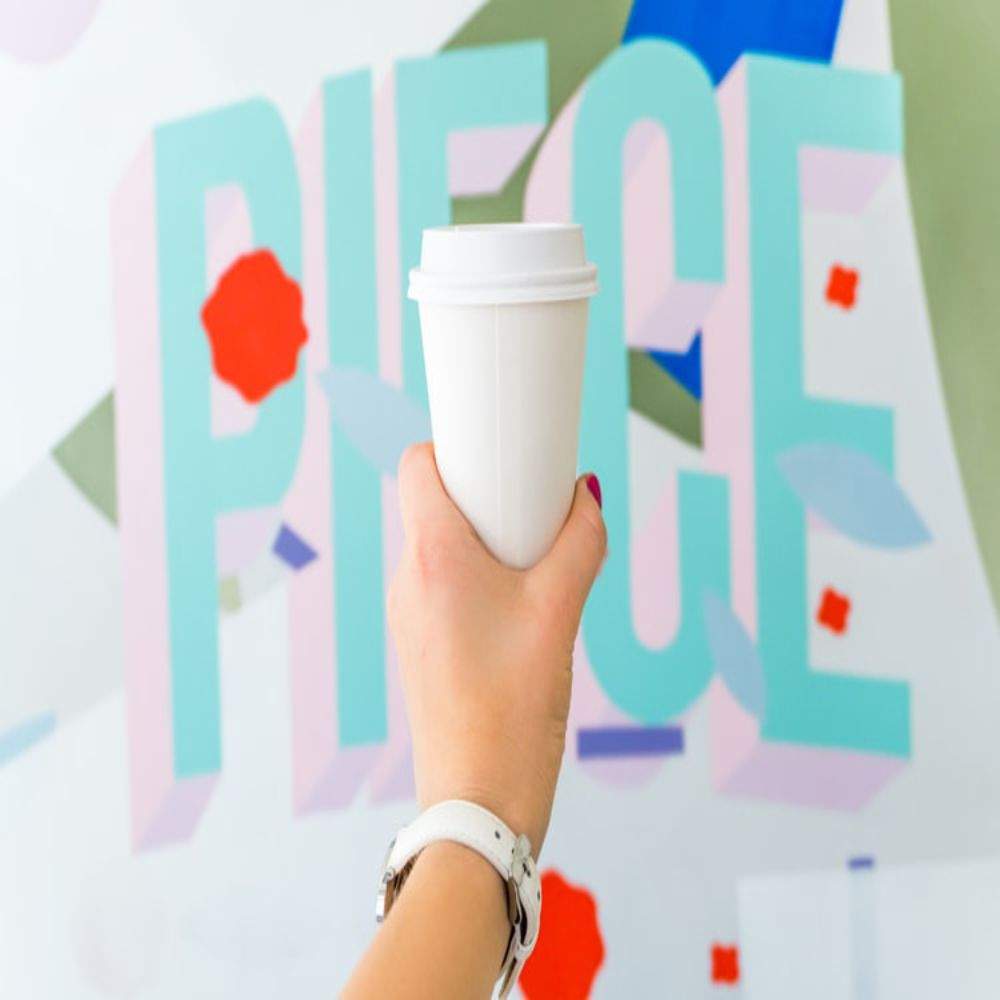 Copo de silicone : Conheça cinco motivos para adotar este brinde promocional