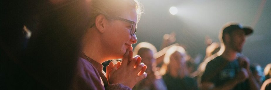 10 ideias de lembranças para festa de igreja — confira como adquirir mimos lindos e marcantes
